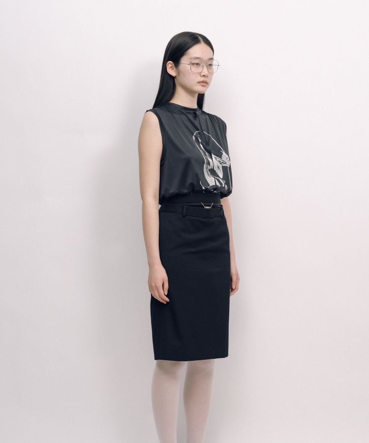 Back Lining Sleeveless Top