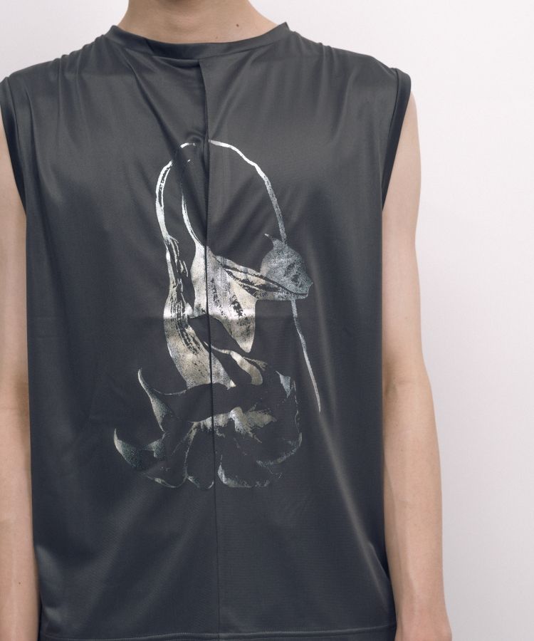 Back Lining Sleeveless Top