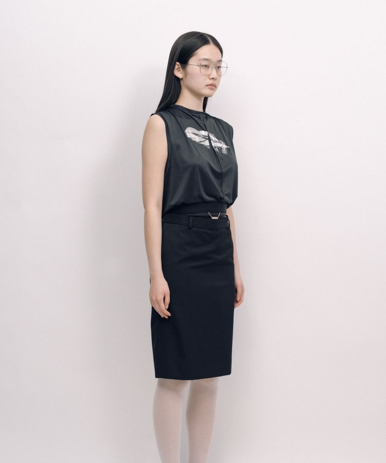 Back Lining Sleeveless Top