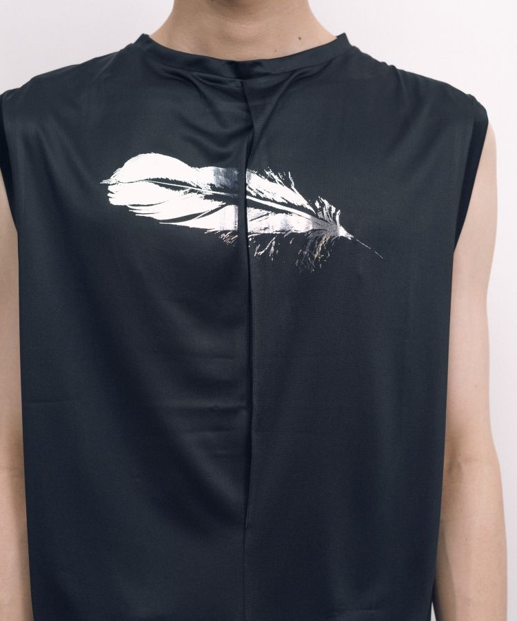 Back Lining Sleeveless Top