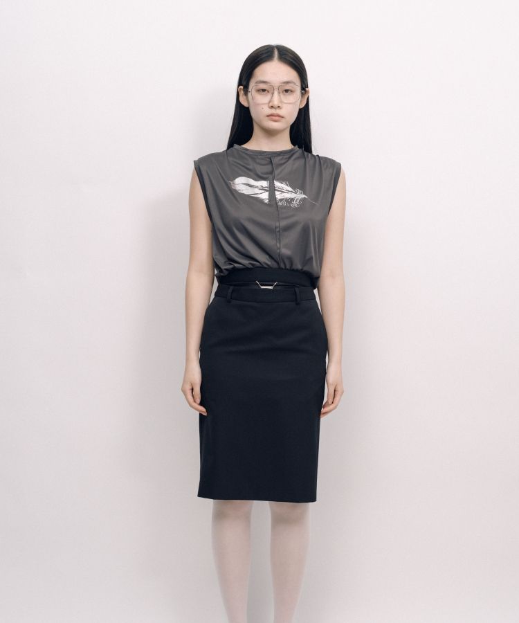 Back Lining Sleeveless Top