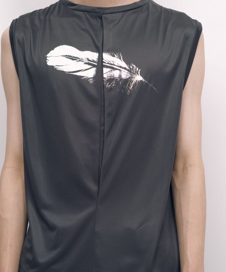 Back Lining Sleeveless Top