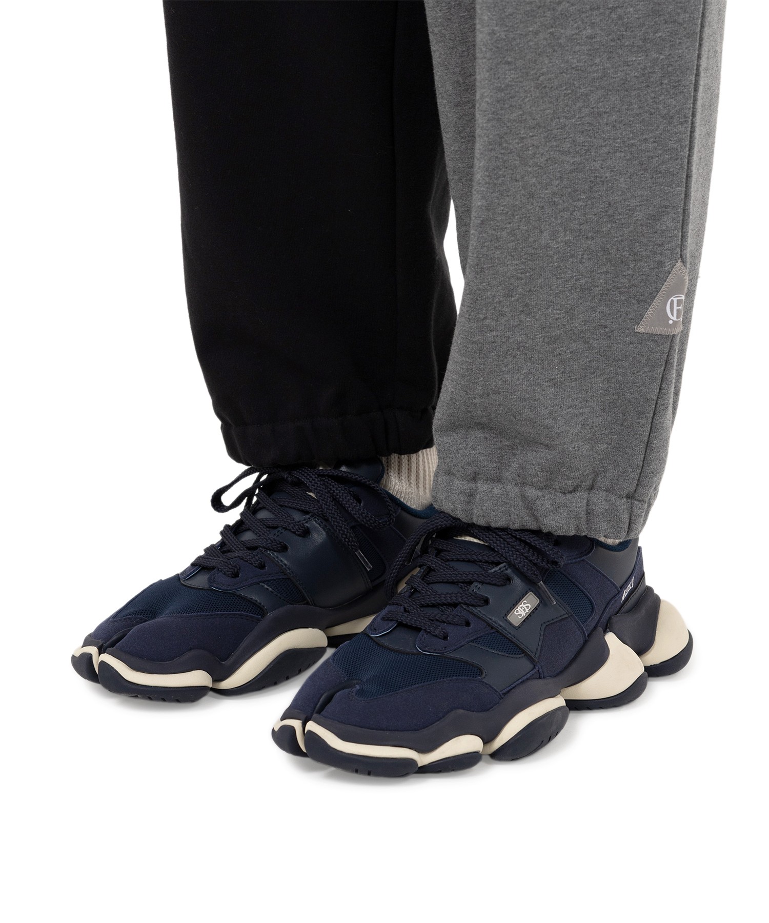 "KELLY" Tabi Sneaker