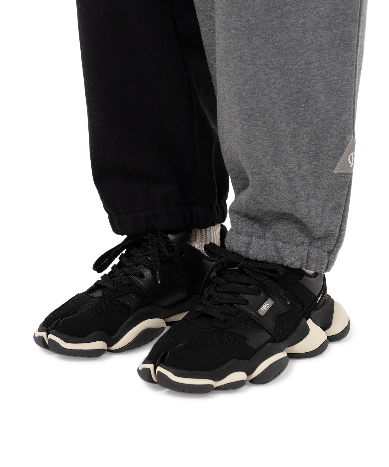 "KELLY" Tabi Sneaker