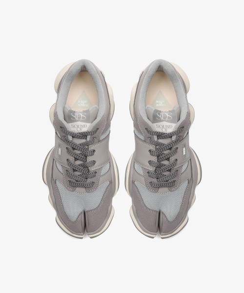 "KELLY" Tabi Sneaker