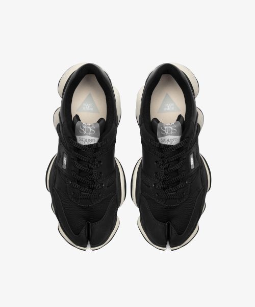 "KELLY" Tabi Sneaker