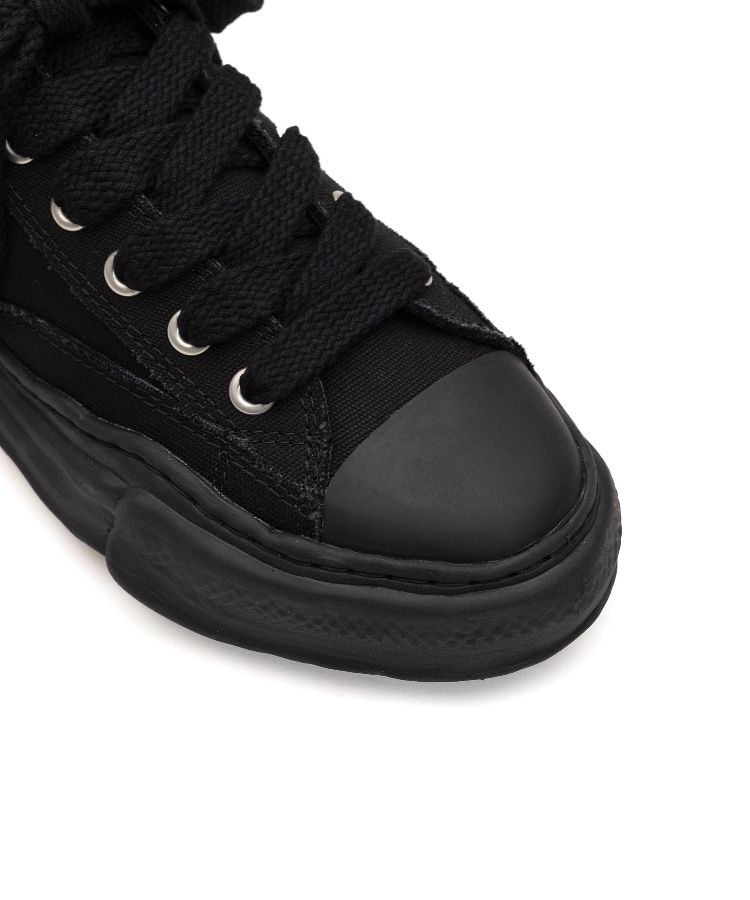 "PETERSON" OG Sole Canvas Low-top Sneaker