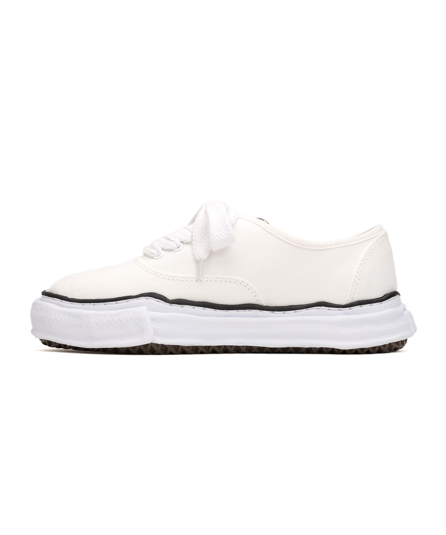 "BAKER" OG Sole Canvas Low-top Sneaker