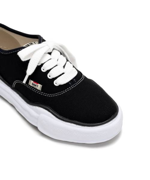 "BAKER" OG Sole Canvas Low-top Sneaker