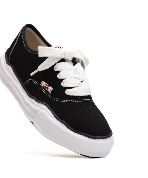 "BAKER" OG Sole Canvas Low-top Sneaker