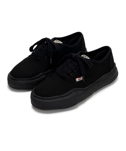 "BAKER" OG Sole Canvas Low-top Sneaker