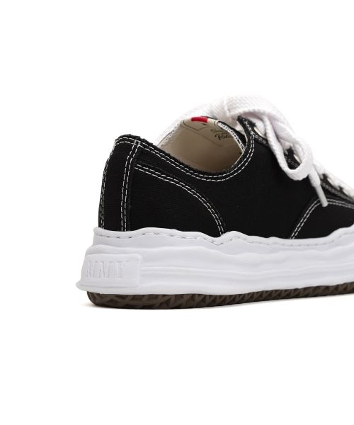 "HANK" OG Sole Canvas Low-top Sneaker