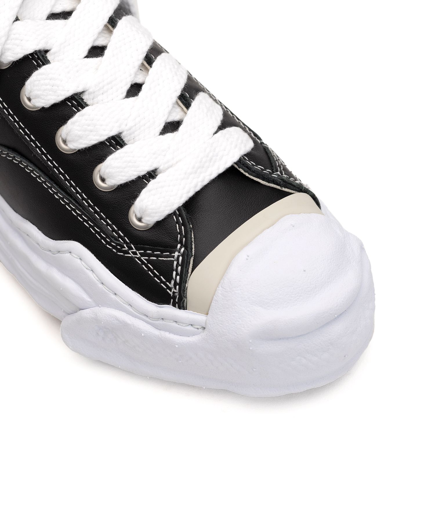 "HANK" OG Sole Leather Low-top Sneaker