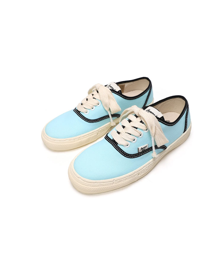 PAST Sole 5 - Hole Low-top Sneaker