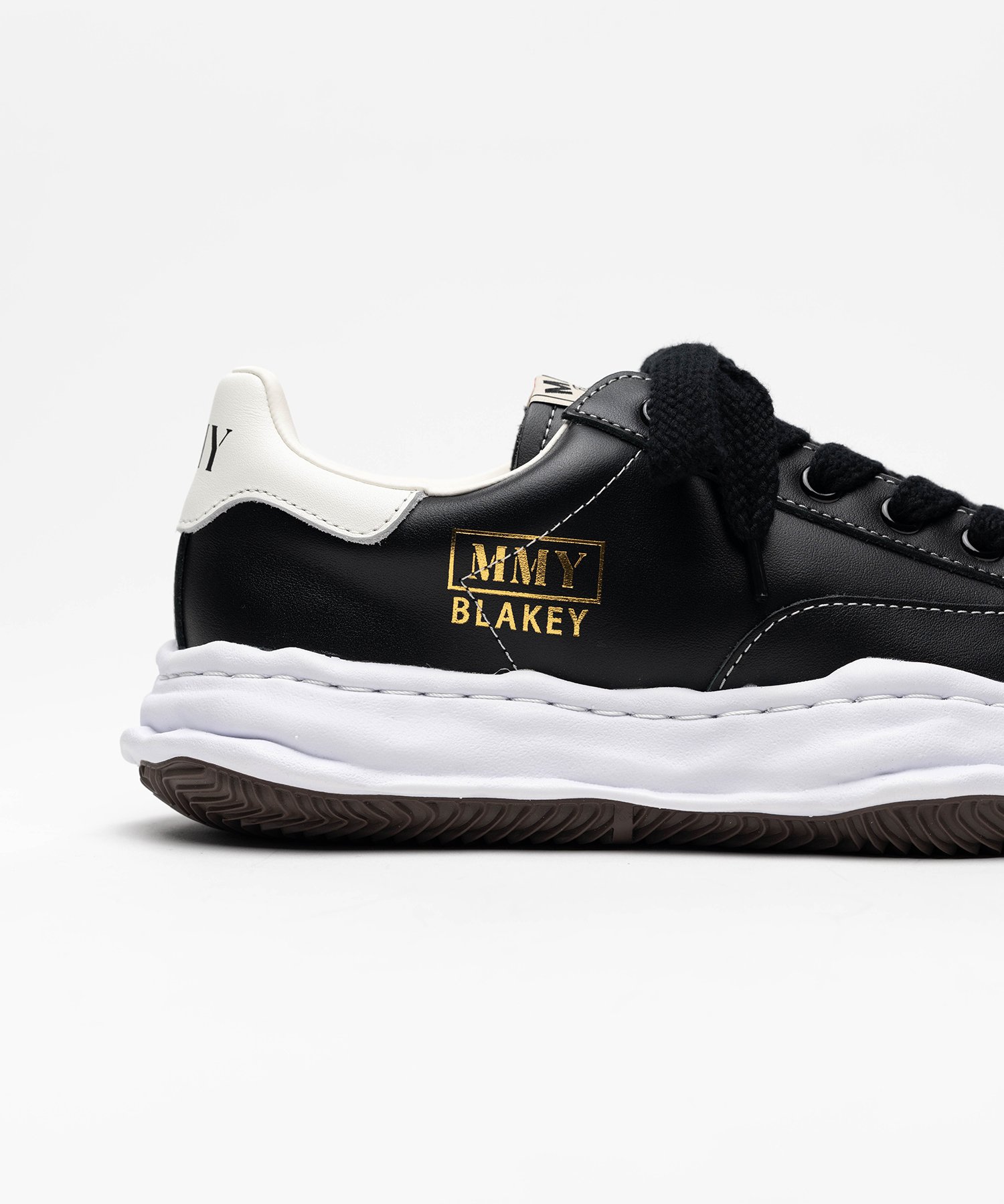 "BLAKEY" OG Sole Leather Low-top Sneaker