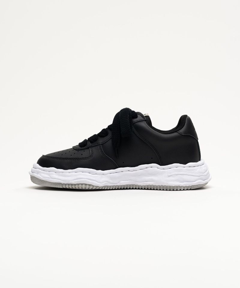 "WAYNE" OG Sole Leather Low-top Sneaker