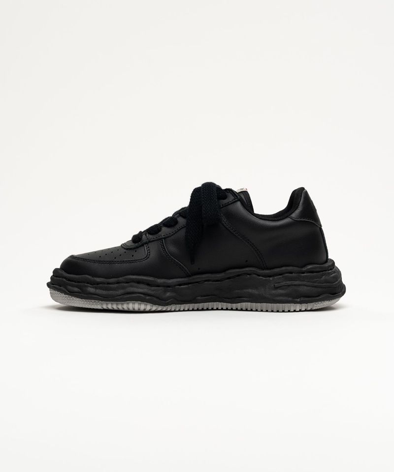 "WAYNE" OG Sole Leather Low-top Sneaker