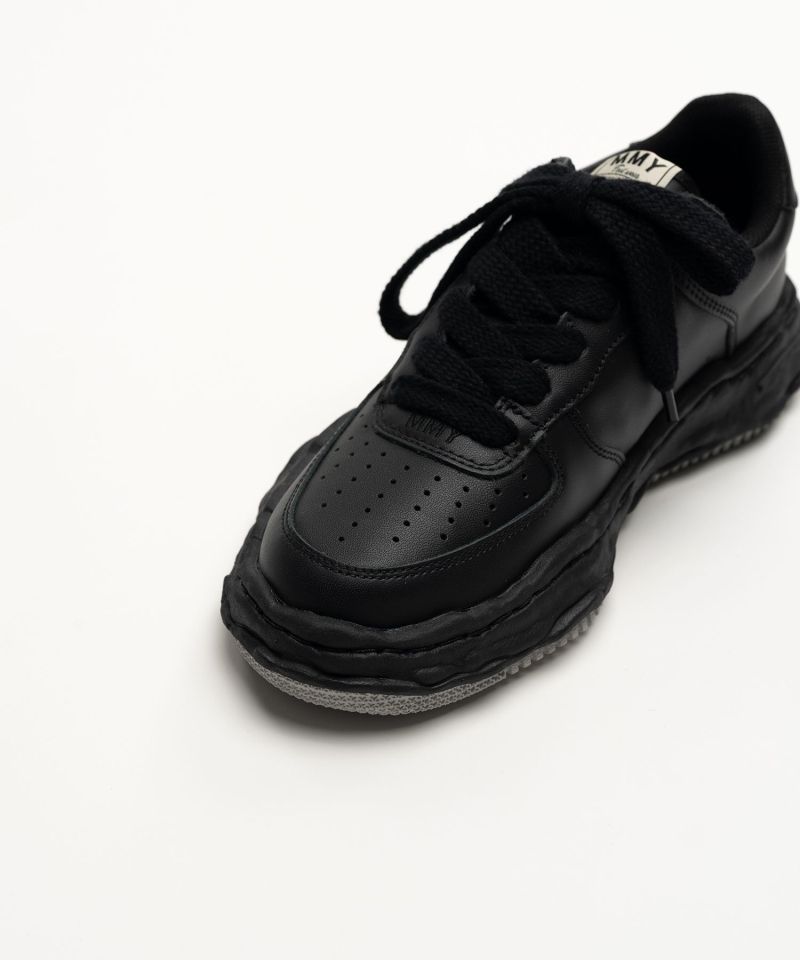 "WAYNE" OG Sole Leather Low-top Sneaker