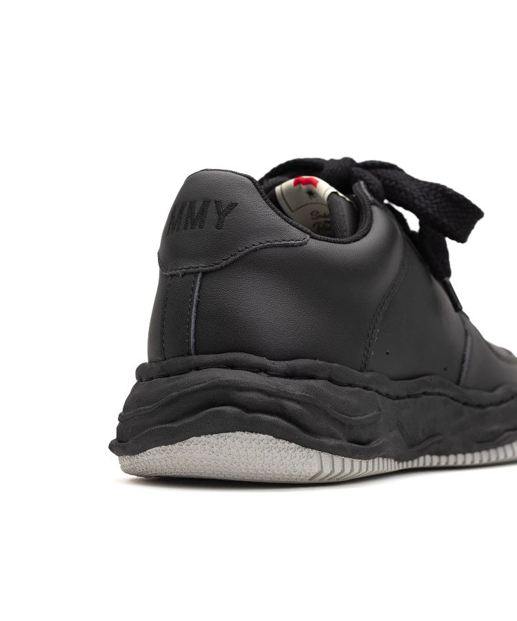 "WAYNE" OG Sole Leather Low-top Sneaker