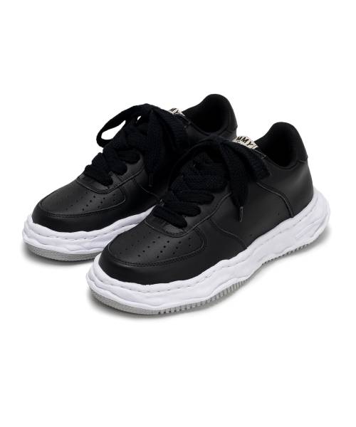 "WAYNE" OG Sole Leather Low-top Sneaker