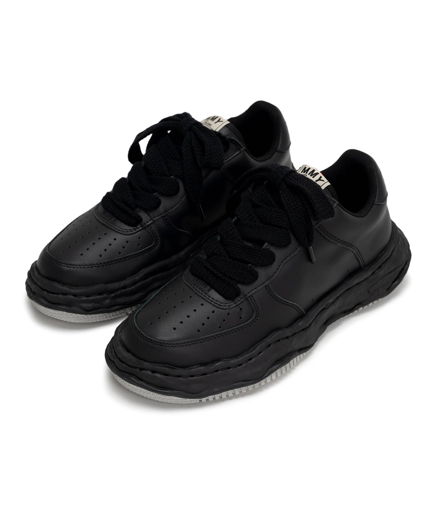 "WAYNE" OG Sole Leather Low-top Sneaker