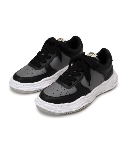 【ミウラさん専用】John Wayne Gacy 複製画 Wayne Low OG Sole Leather Sneaker -Grey/White | Maison
