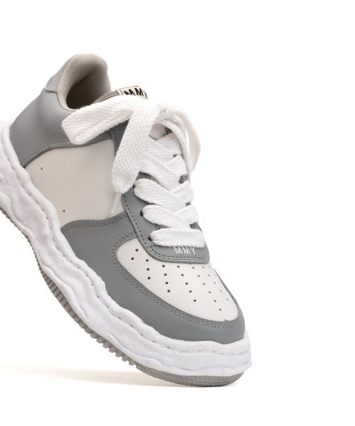 "WAYNE" OG Sole Leather Low-top Sneaker