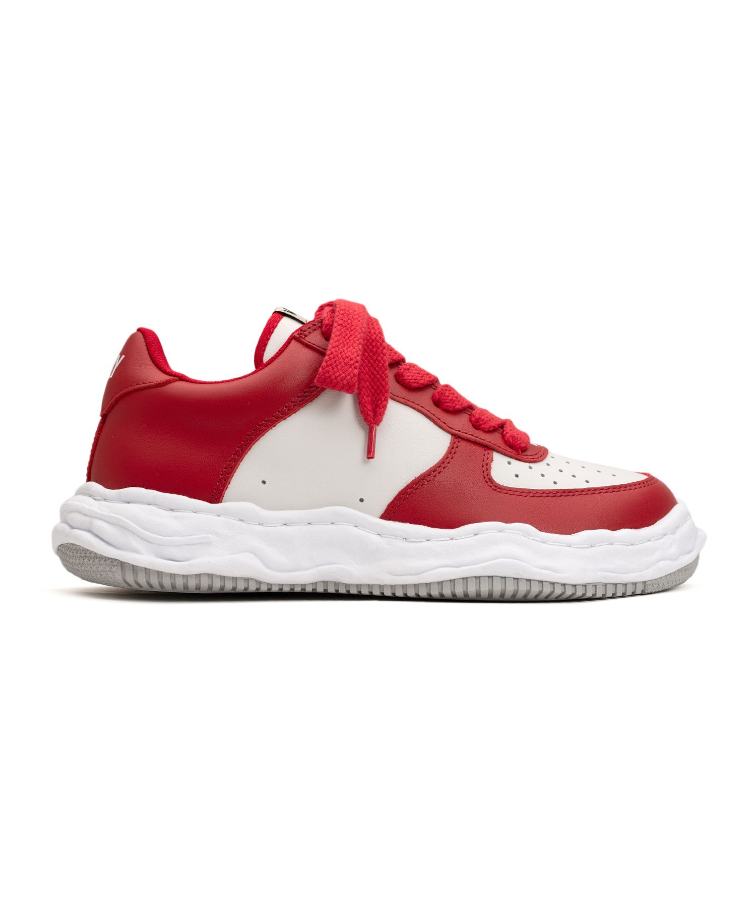 "WAYNE" OG Sole Leather Low-top Sneaker