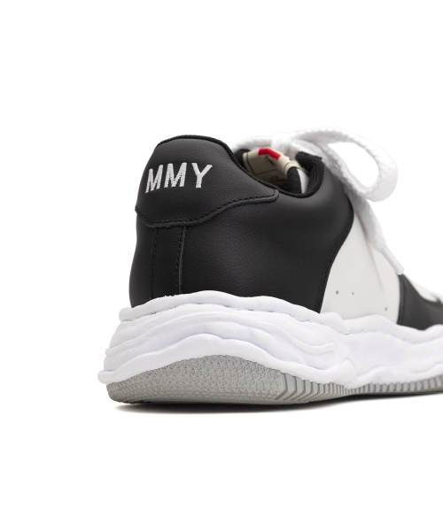 "WAYNE" OG Sole Leather Low-top Sneaker