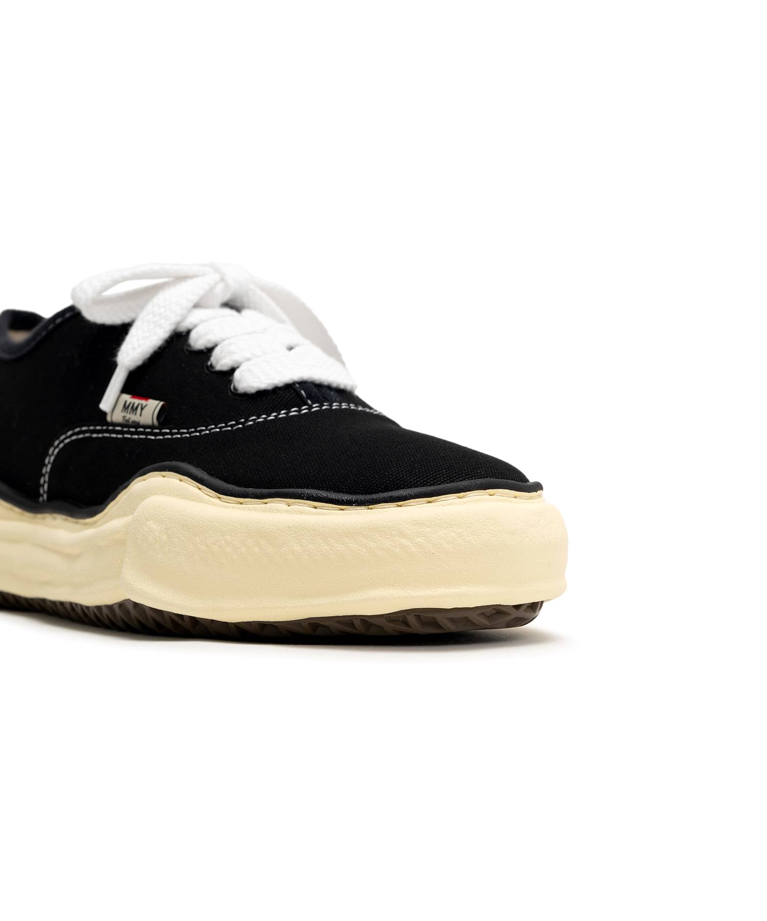 "BAKER" Vintage-Like OG Sole Canvas Low-top Sneaker