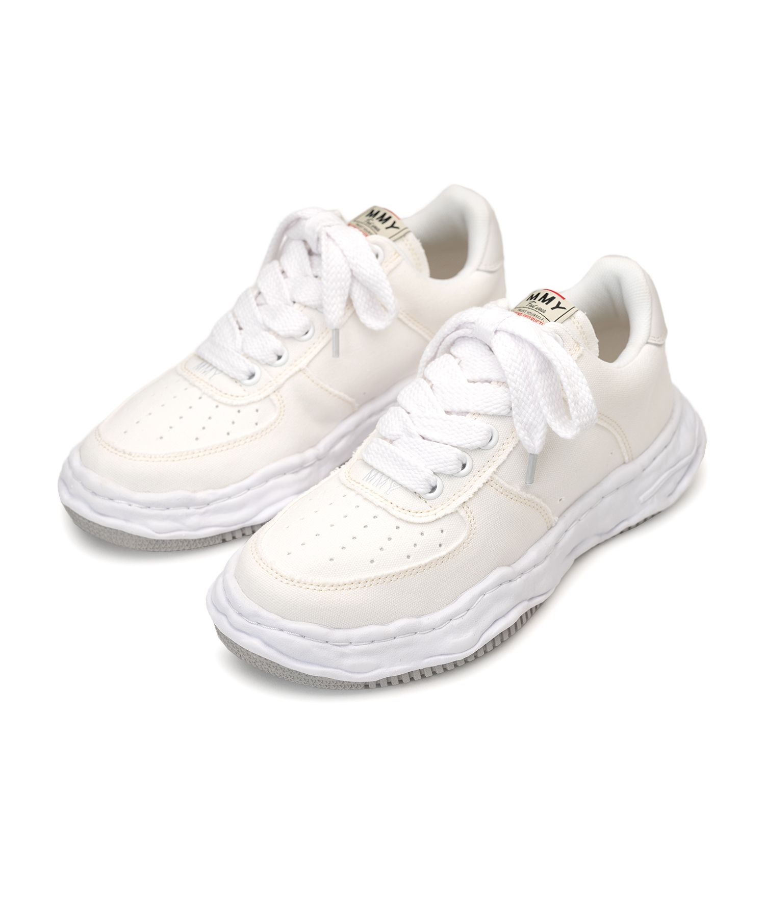 "WAYNE" OG Sole Canvas Low-top Sneaker