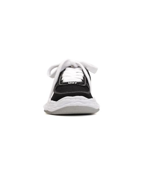 "WAYNE" OG Sole Canvas Low-top Sneaker