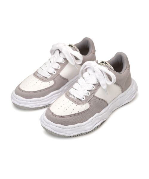 "WAYNE" OG Sole Canvas Low-top Sneaker