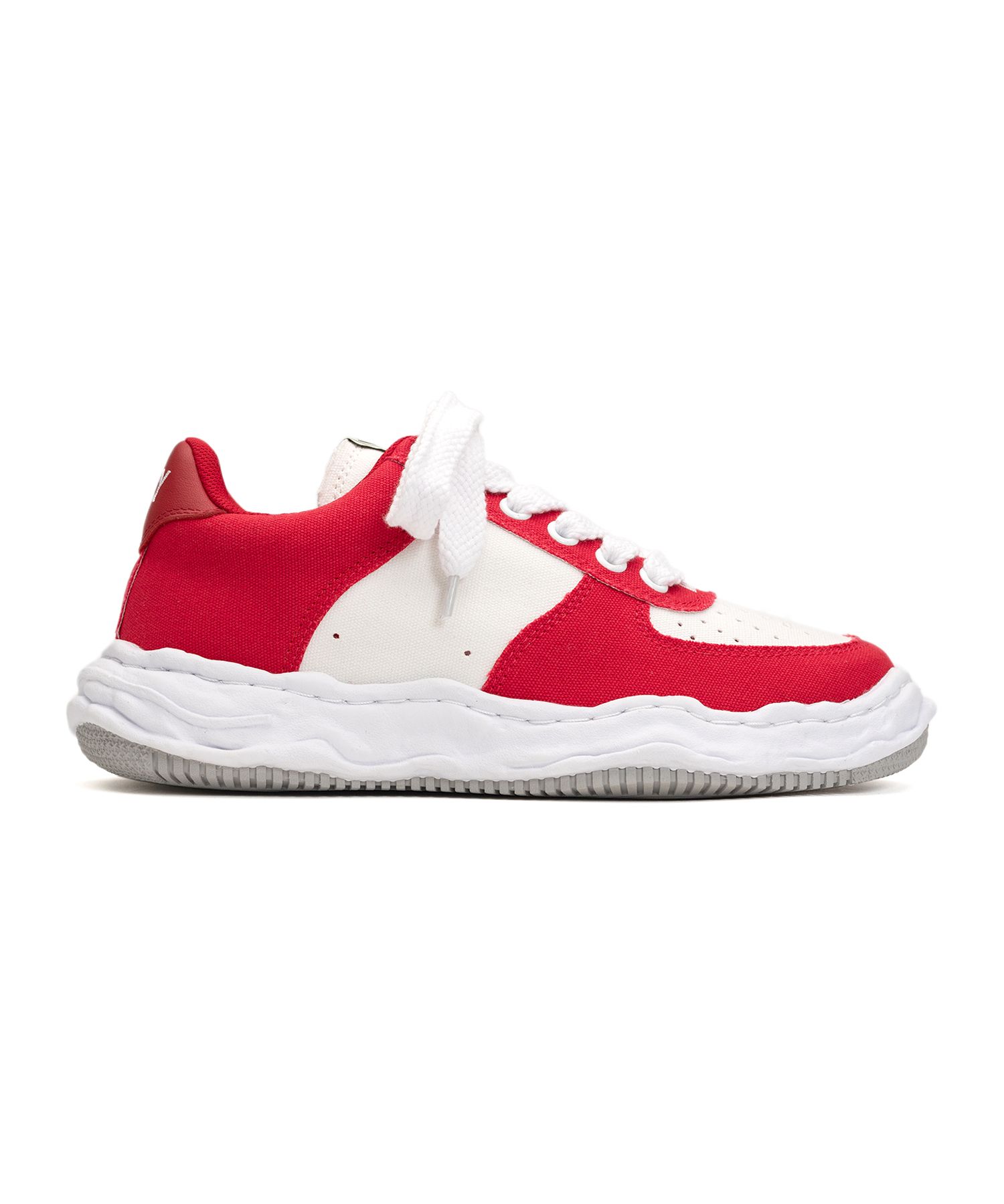 "WAYNE" OG Sole Canvas Low-top Sneaker