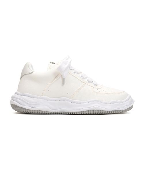 "WAYNE" OG Sole Canvas Low-top Sneaker