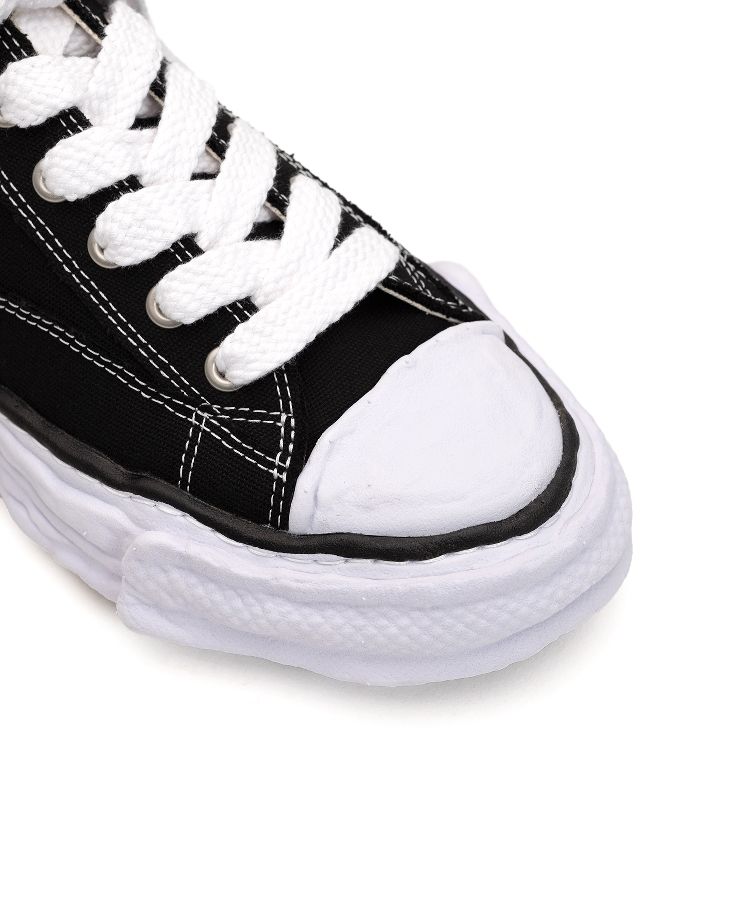 "PETERSON23" OG Sole Canvas Low-top Sneaker