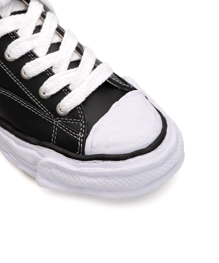 "PETERSON23" OG Sole Leather Low-top Sneaker