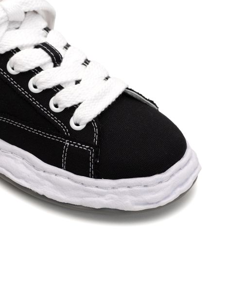 "CHARLES" OG Sole Canvas Low-top Sneaker