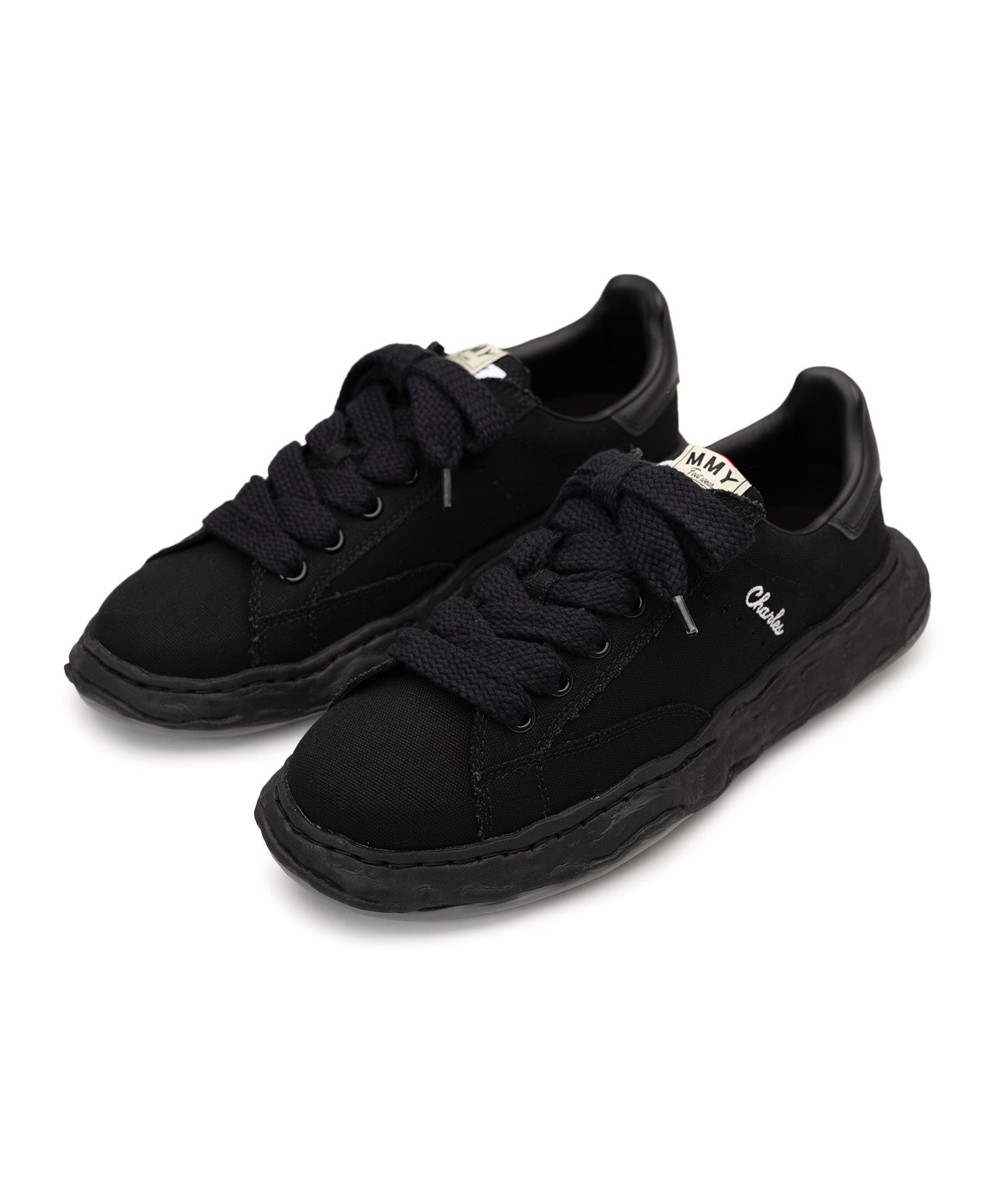 "CHARLES" OG Sole Canvas Low-top Sneaker