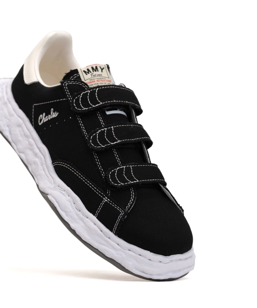 "CHARLES" OG Sole Canvas Low-top Verclo Sneaker