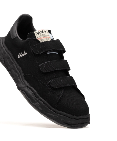 "CHARLES" OG Sole Canvas Low-top Verclo Sneaker