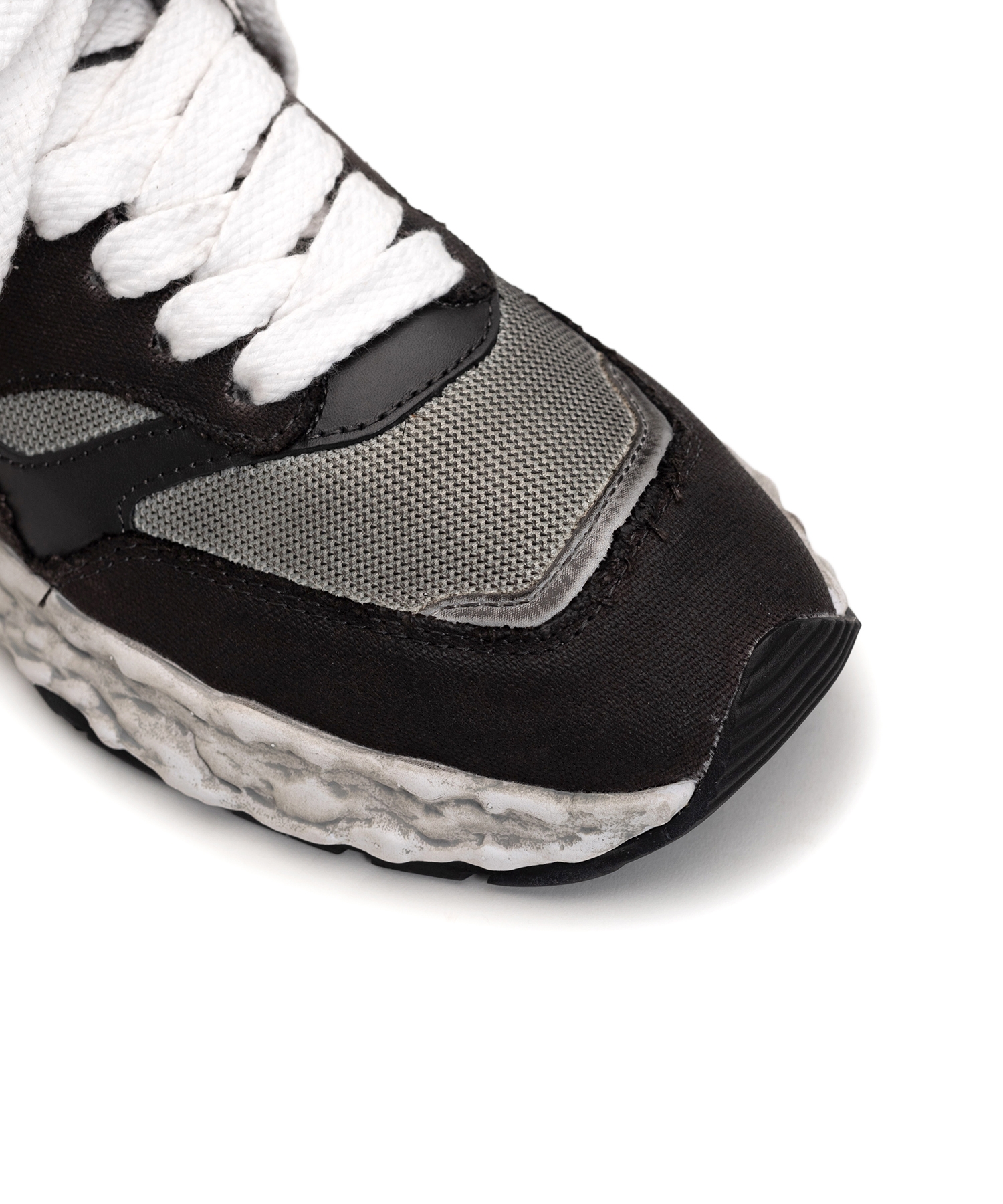 "GEORGE" OG Sole Mix Material  VL Low-top Sneaker