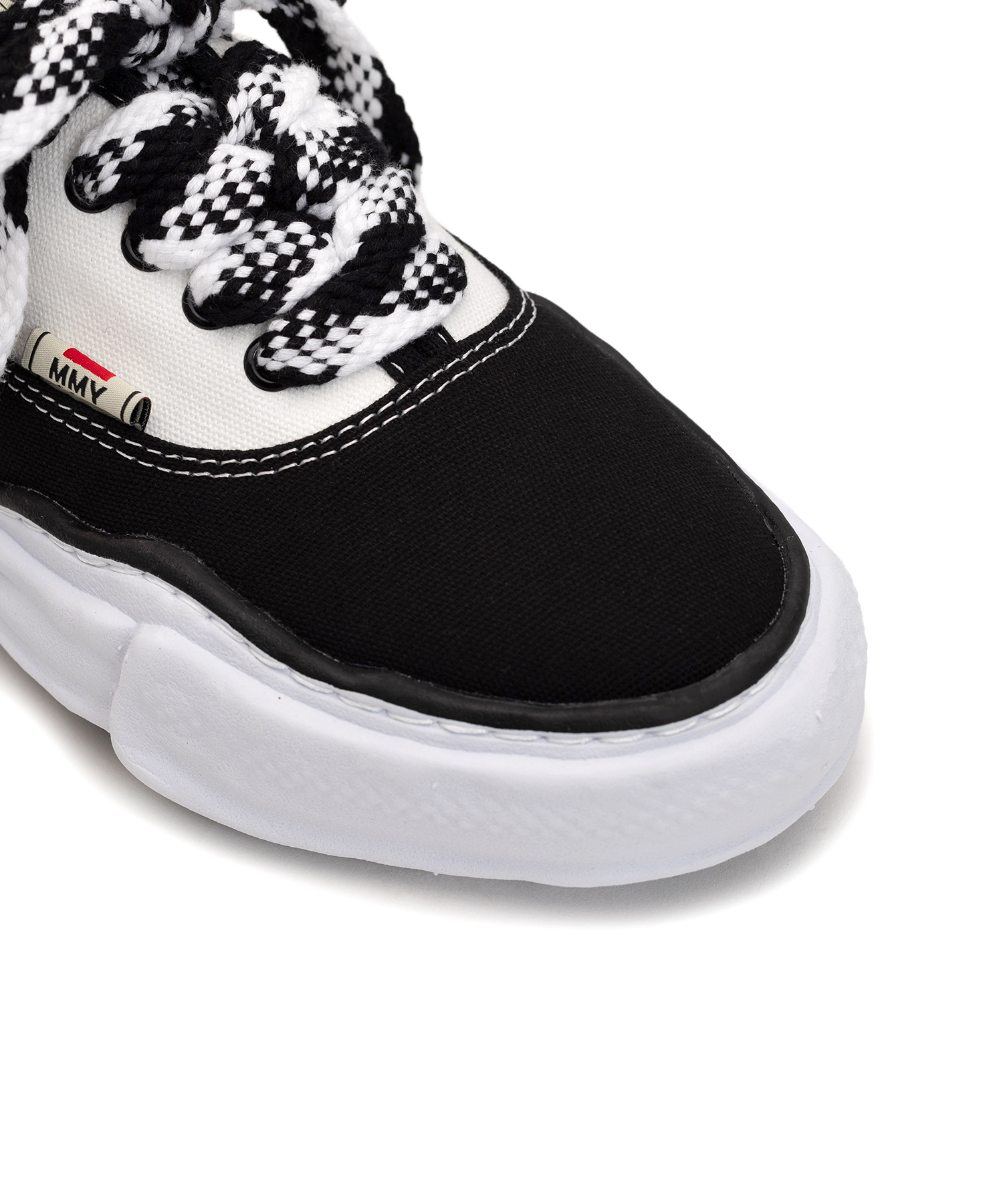 "BAKER" OG Sole Bicolored Canvas Low-top Sneaker