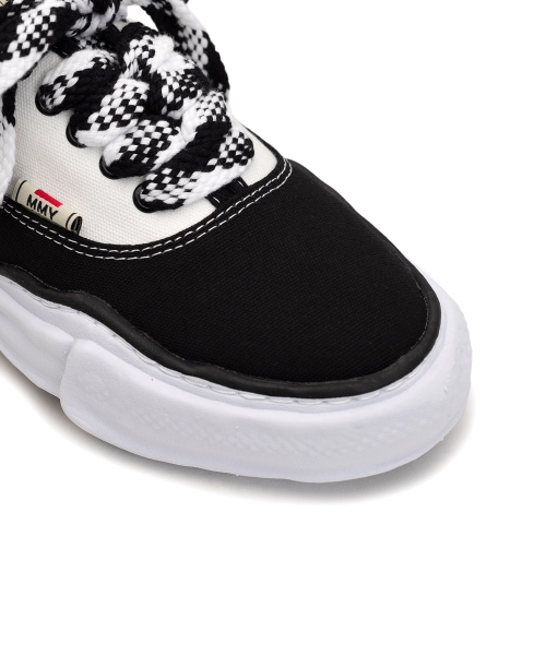 "BAKER" OG Sole Bicolored Canvas Low-top Sneaker