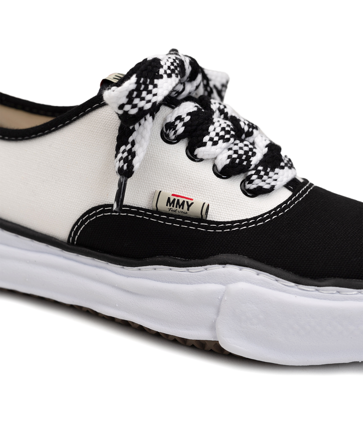 "BAKER" OG Sole Bicolored Canvas Low-top Sneaker