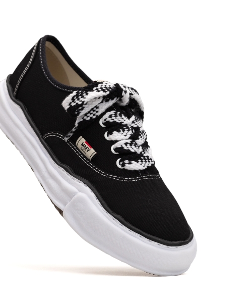 "BAKER" OG Sole Bicolored Canvas Low-top Sneaker