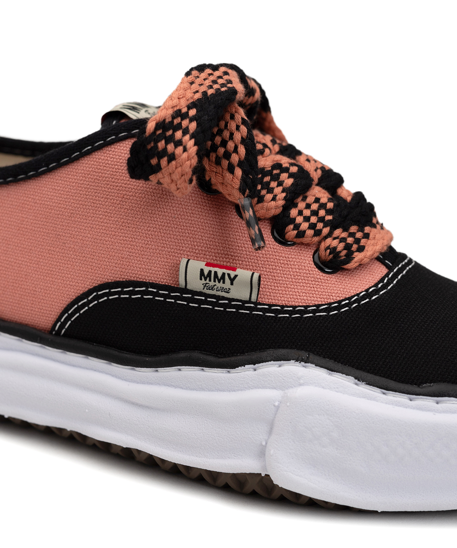 "BAKER" OG Sole Bicolored Canvas Low-top Sneaker