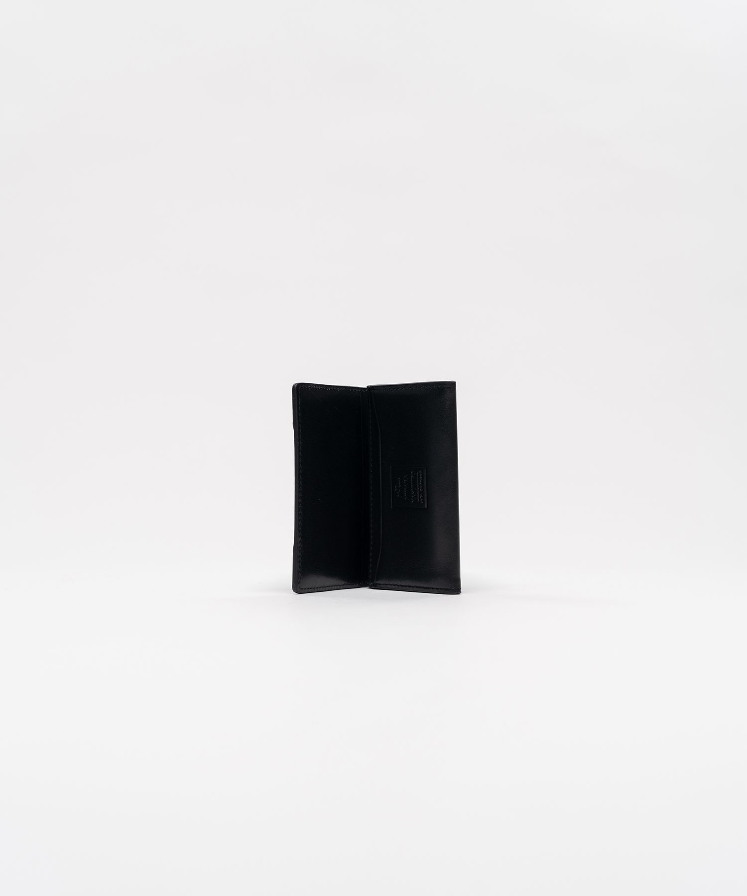 "INVISIBLE" Card Case
