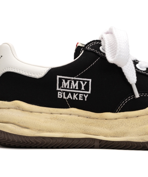 "BLAKEY" OG Dyed Sole Canvas Low-top Sneaker