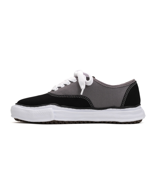"BAKER" OG Sole  Bicolor Canvas Low-top Sneaker